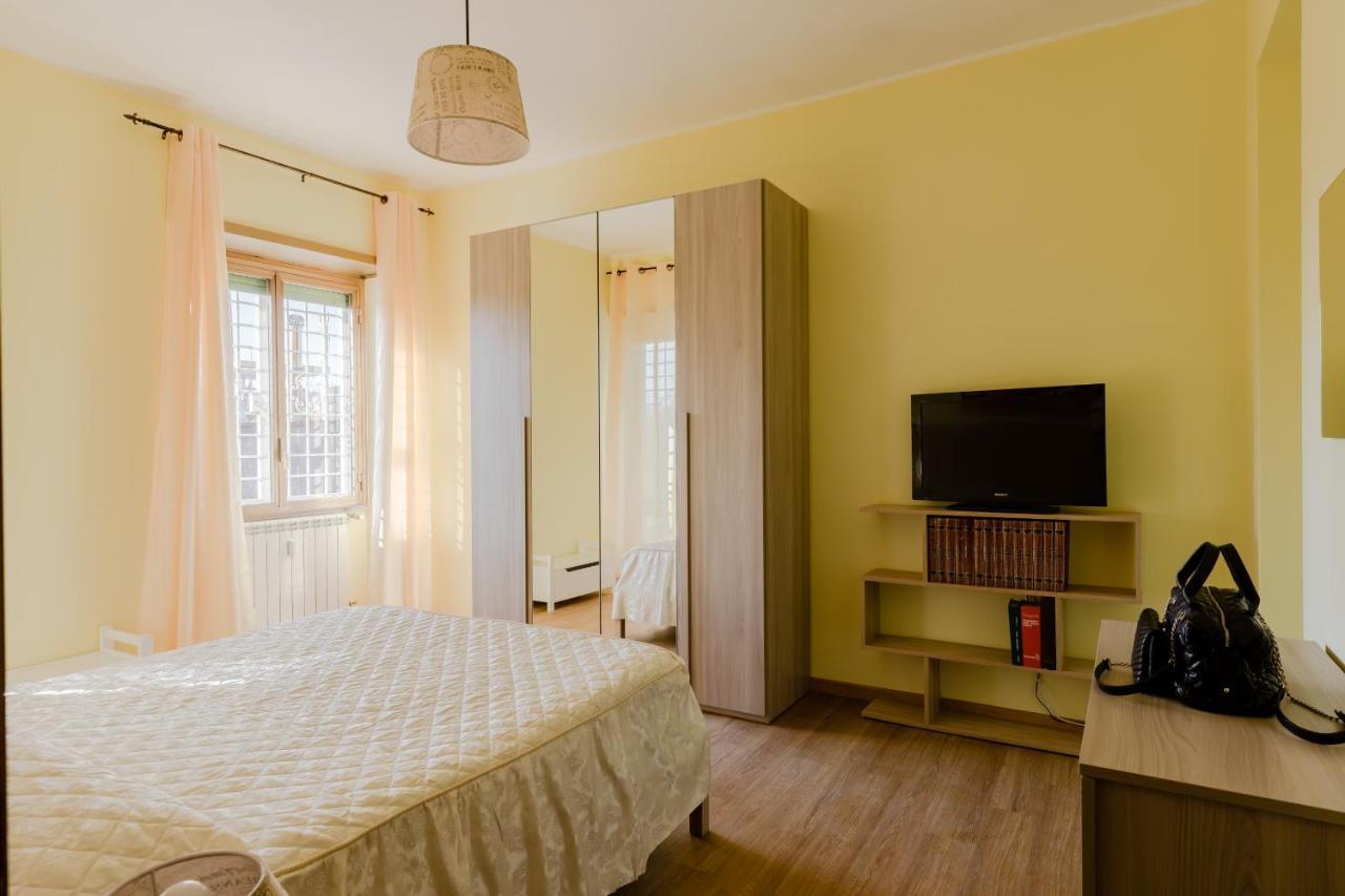 Le Rondini Apartment, 5 Persone, 2 Balconi, Policlinico Tor Vergata E Casilino Roma Exterior foto