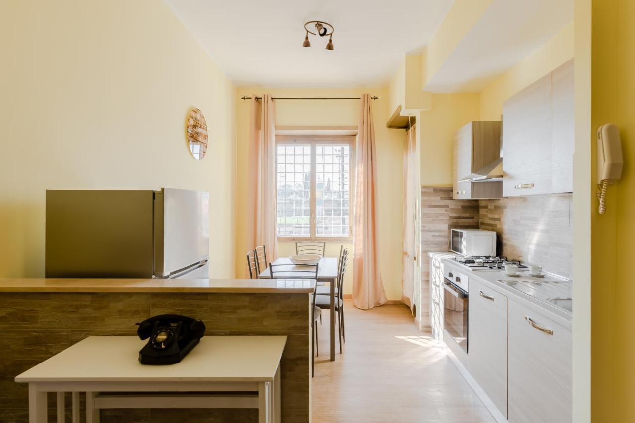 Le Rondini Apartment, 5 Persone, 2 Balconi, Policlinico Tor Vergata E Casilino Roma Exterior foto